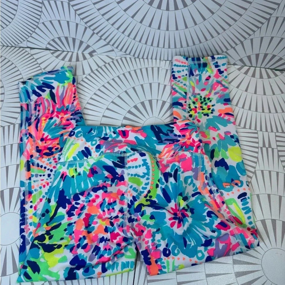Lilly Pulitzer Weekender Cropped Legging Multi Dive In Size XXS‎ - Picture 2 of 6